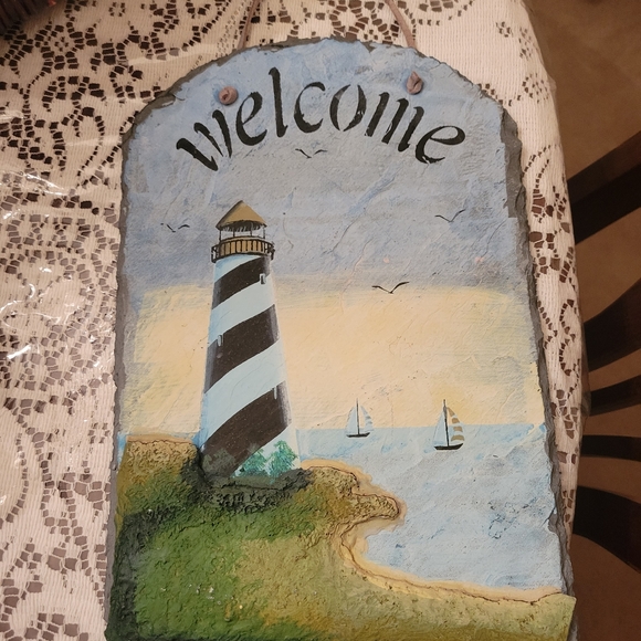 Lighthouse heavy textured Welcome plaque - Picture 3 of 3